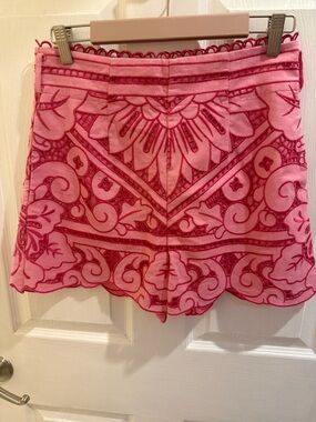 Rare Zimmermann Pink Embroidered Scalloped Hem Shorts Size 2.